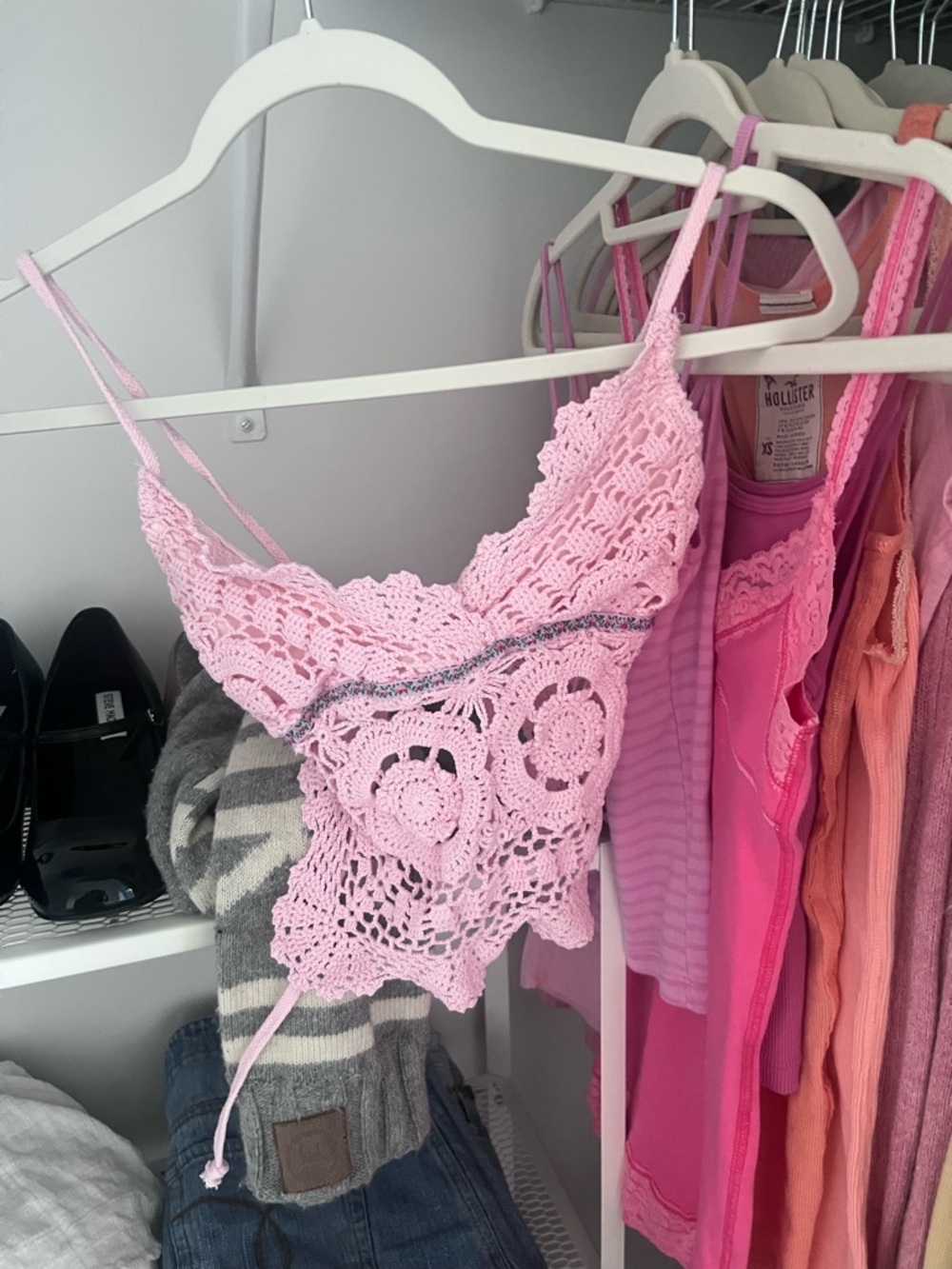 Vintage pink 70s crochet embroidered Coachella boho top